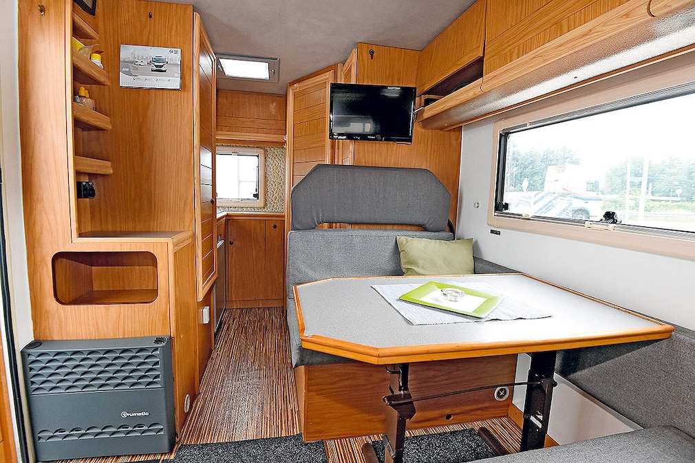 Karmann Mercedes MB 100