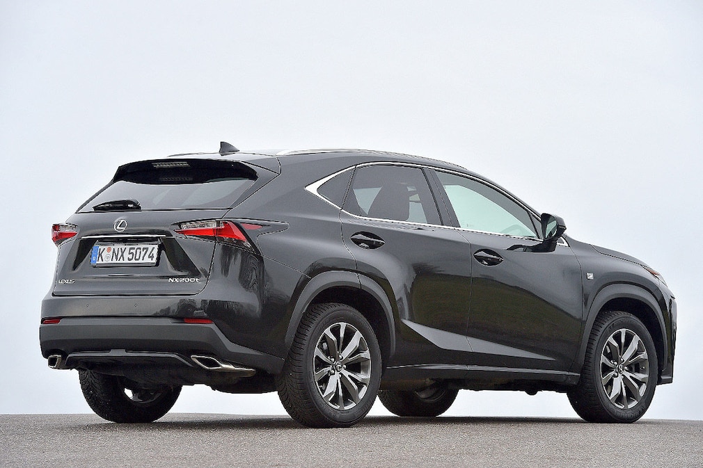 Lexus NX