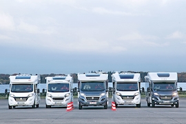 Eura Profila T 695 EB Mondial, Weinsberg CaraCompact 600 MEG Pepper, Hobby T70 F Optima De Luxe Premium, Knaus Sun Ti 650 MF Platinum Selection, LMC Breezer Lift H 737 G Selektion