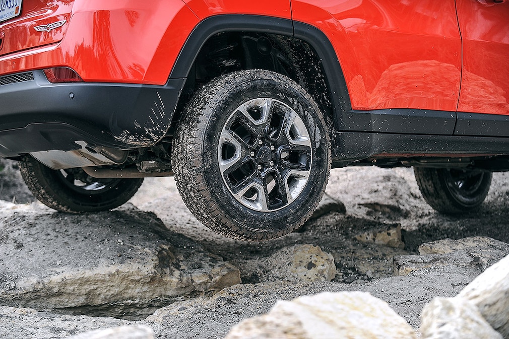 Jeep Compass !! Sperrfrist 07. März 2017 14:00 Uhr MEZ !!