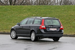 Volvo V70 III