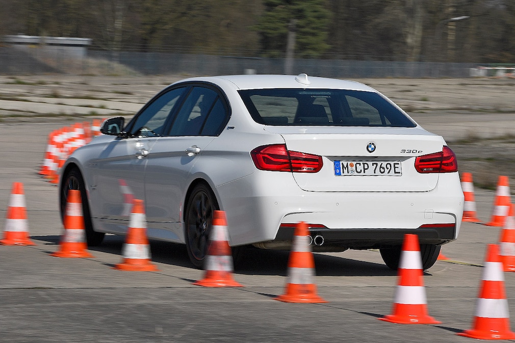 BMW 330e iPerformance