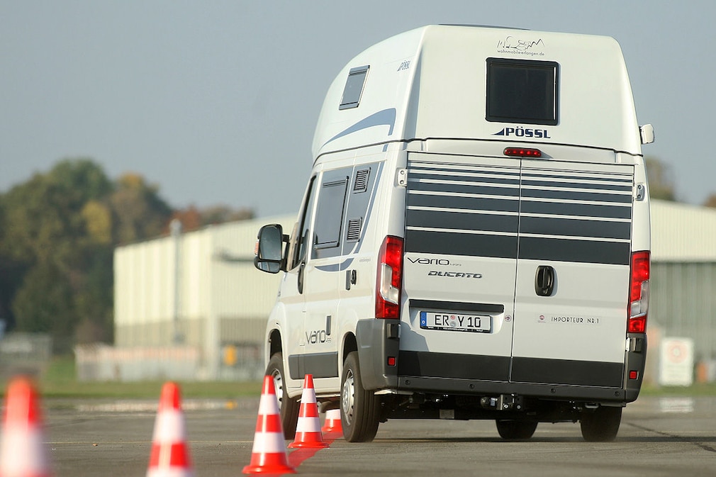 Pössl Vario 499
