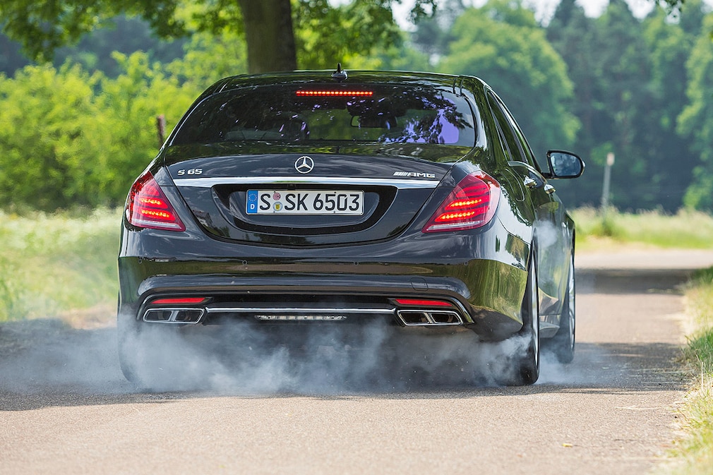 Mercedes S 65 AMG
