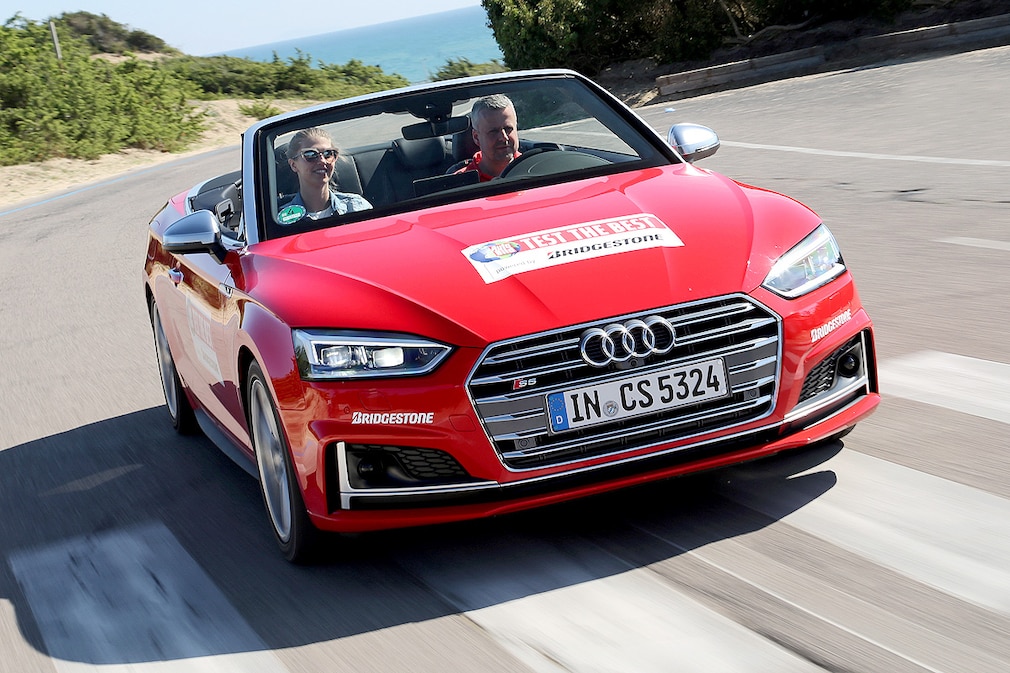 Aubi S5 Cabrio 3.0 TFSI quattro