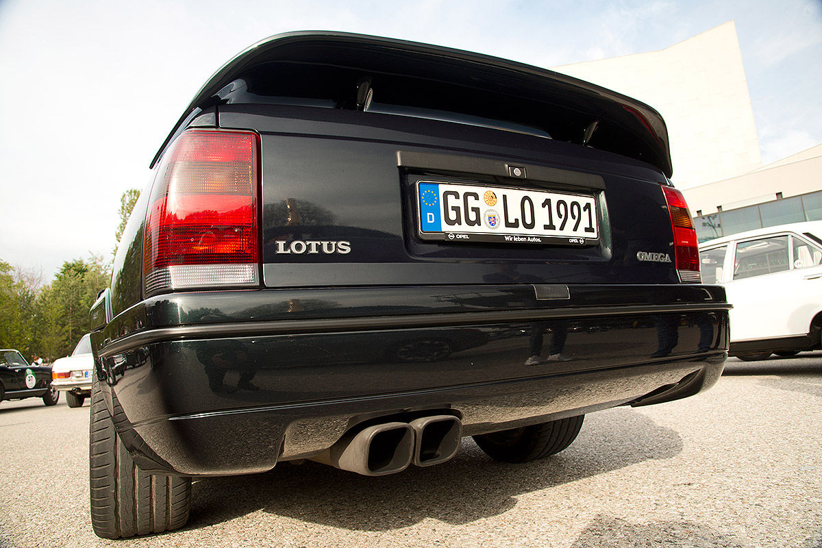 Lotus Omega: Bilder und Test