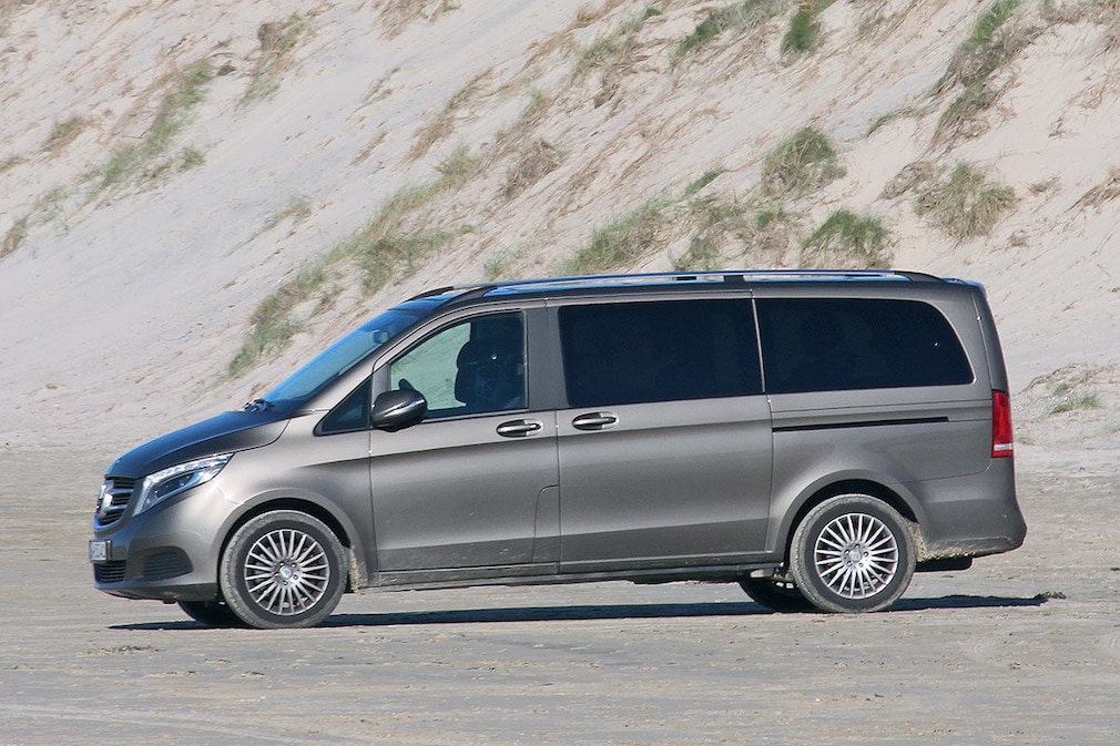 Mercedes V 220 d