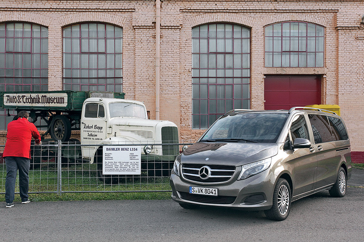 Mercedes V 220 d
