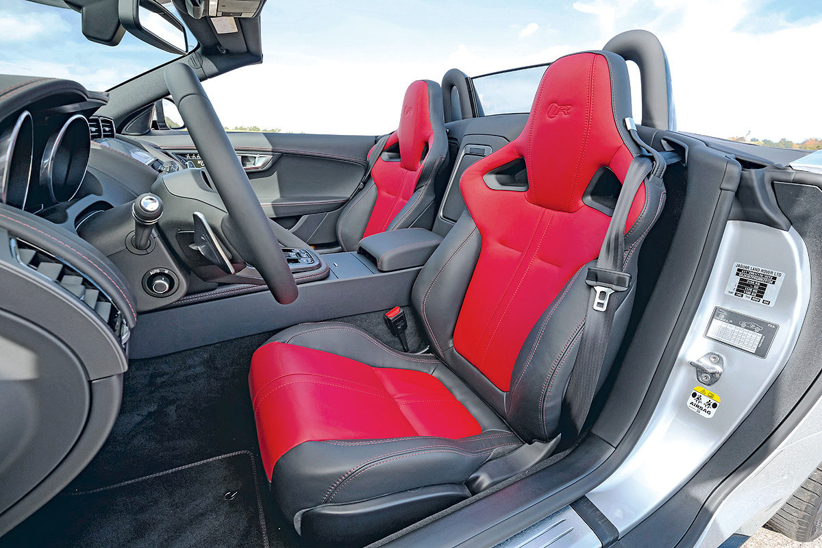 Jaguar F-Type R AWD Cabriolet