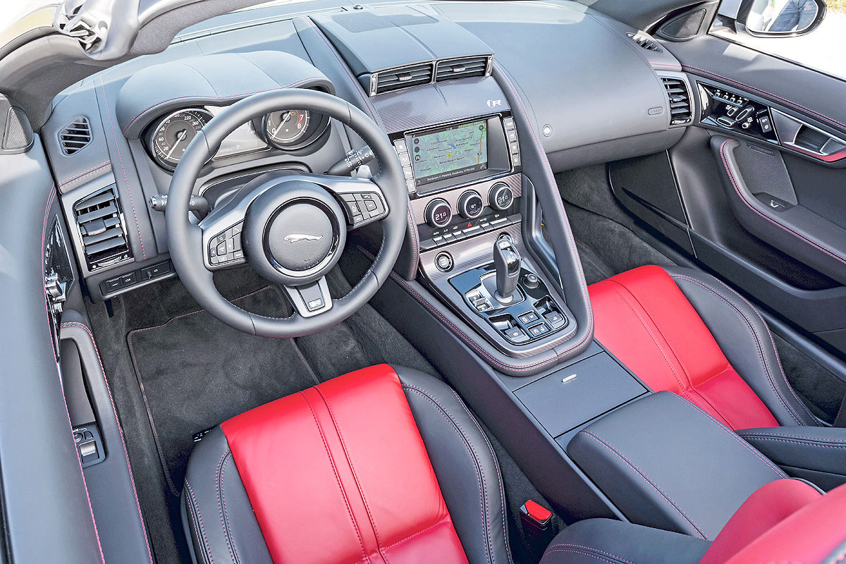 Jaguar F-Type R AWD Cabriolet