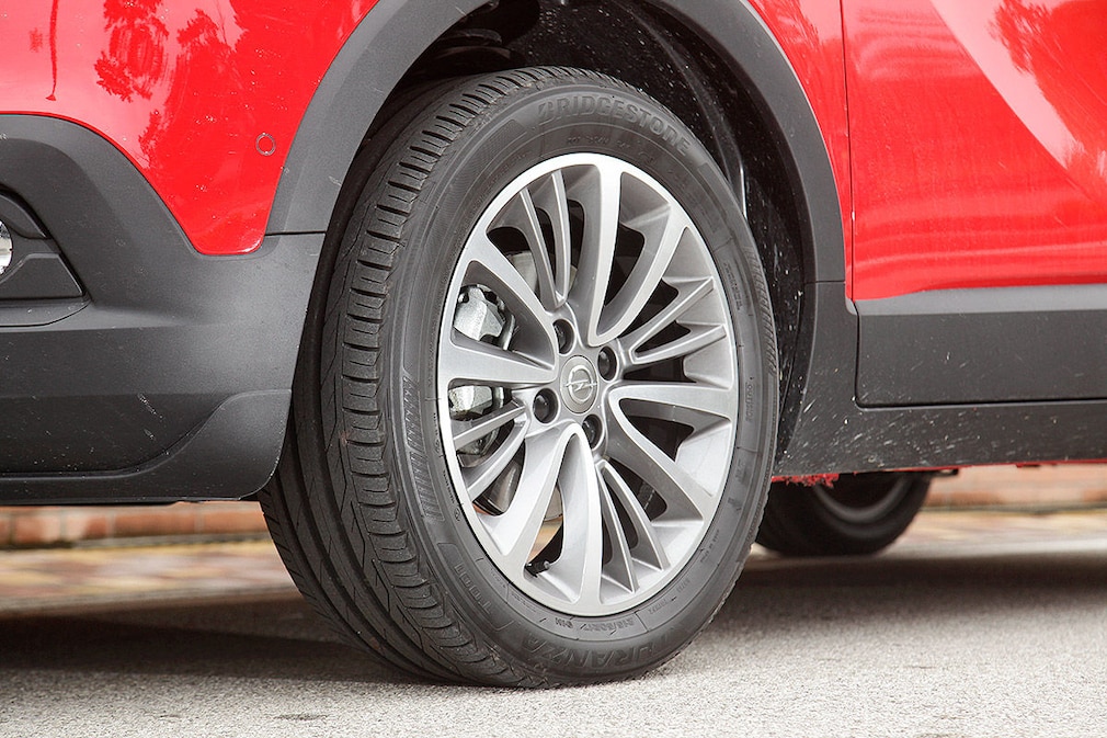 Opel Crossland X