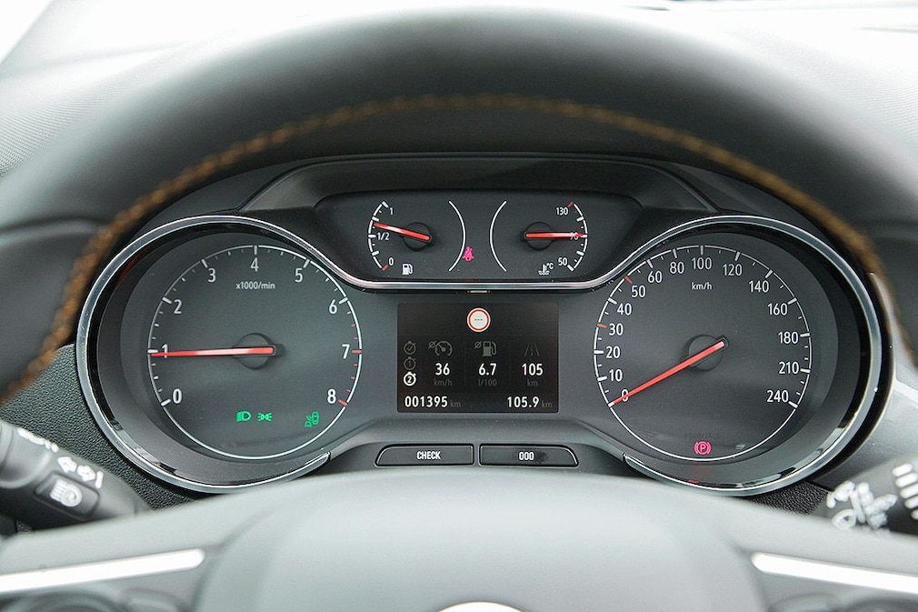 Opel Crossland X