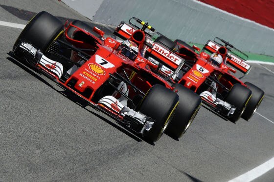 Offizielle F1-Plakate ohne Ferrari