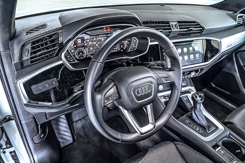 AUDI Q3 35 TDI QUATTRO AUDI Q3 35 TDI QUATTRO