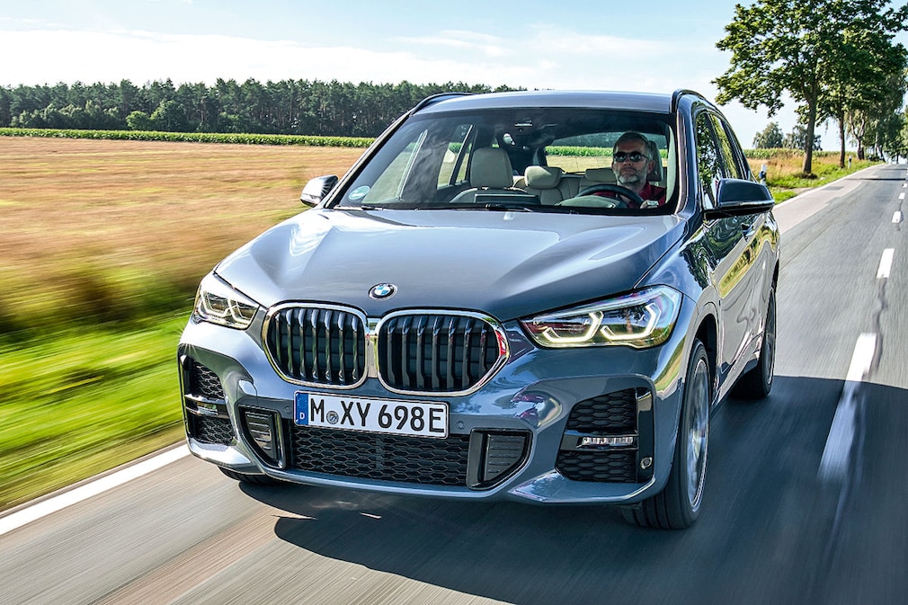 BMW X1 xDRIVE18d BMW X1 xDRIVE18d