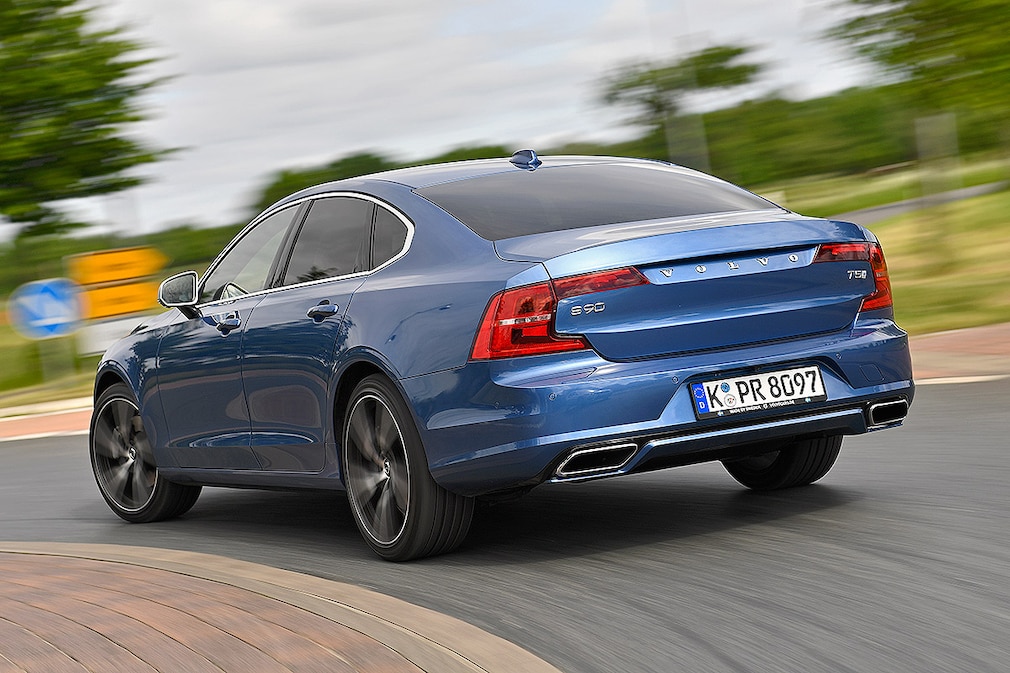 Volvo S90