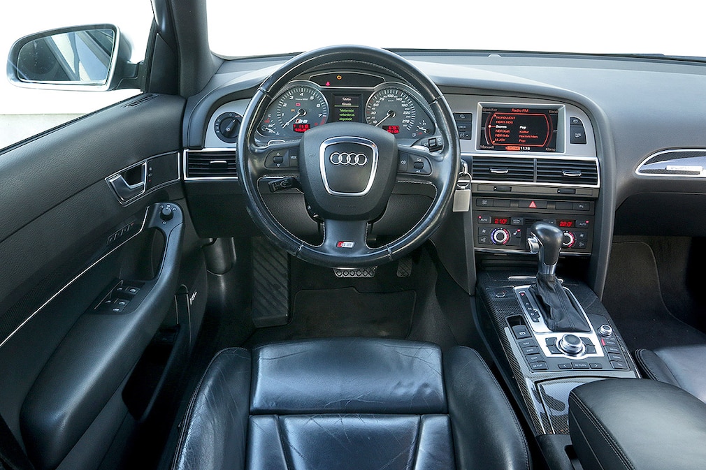 Audi S6 Avant