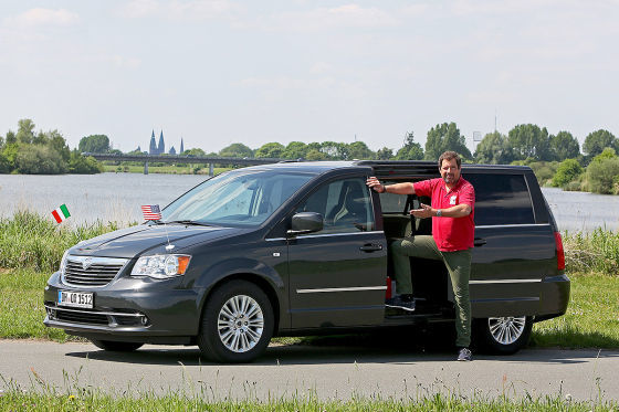 Lancia Voyager