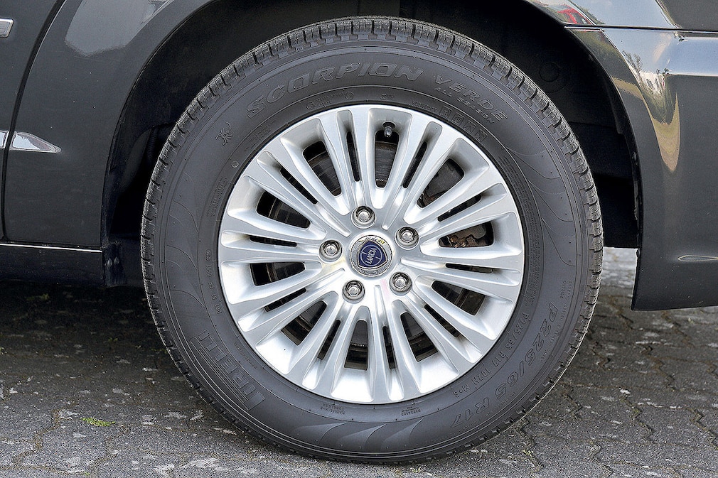 Lancia Voyager 2.8 CRD 16V