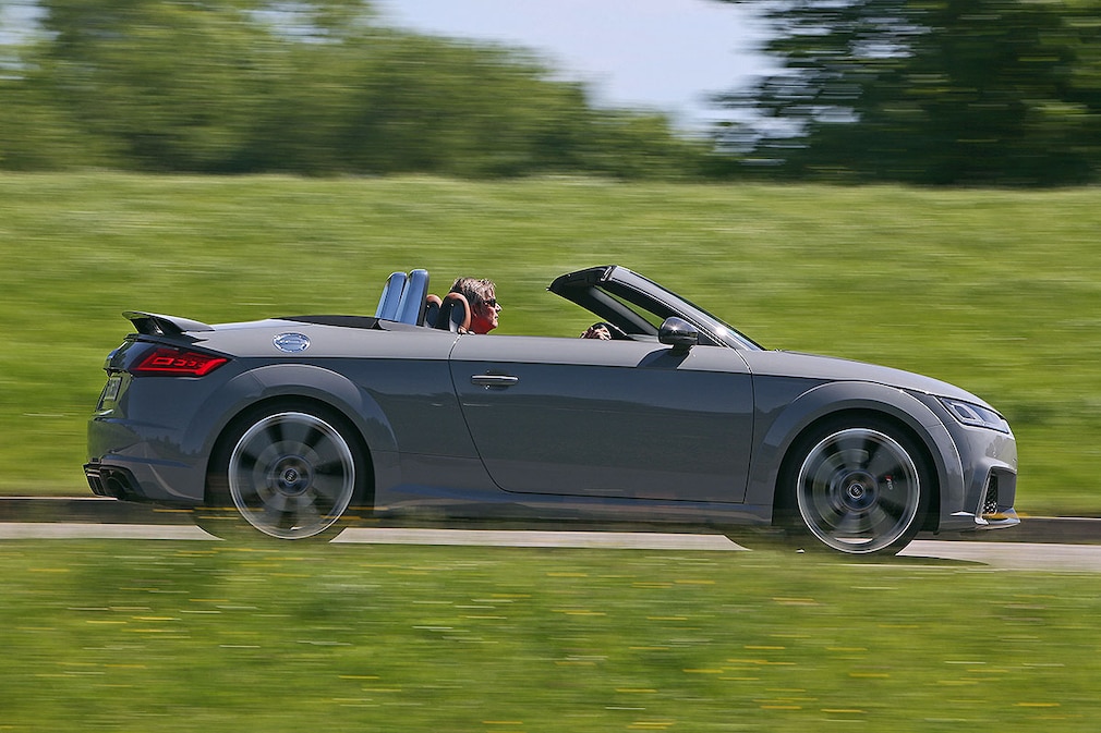 Audi TT RS Roadster