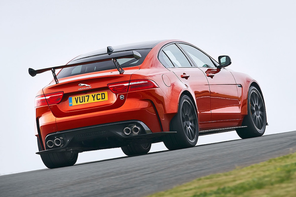 Jaguar XE SV Project 8