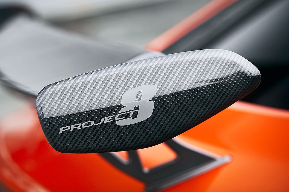 Jaguar XE SV Project 8