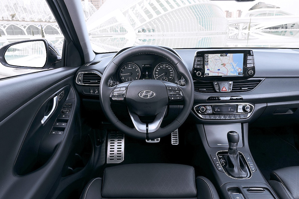 Hyundai i30 1.4 T-GDI Fastback