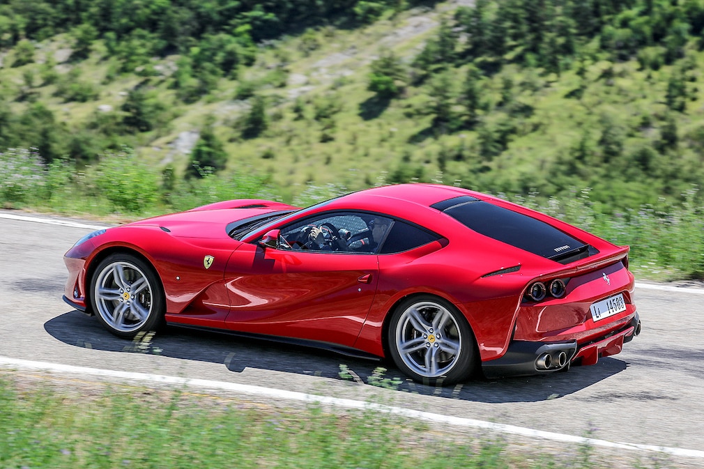 Ferrari 812 Superfast