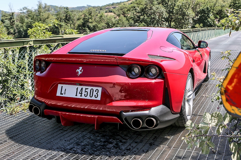 Ferrari 812 Superfast
