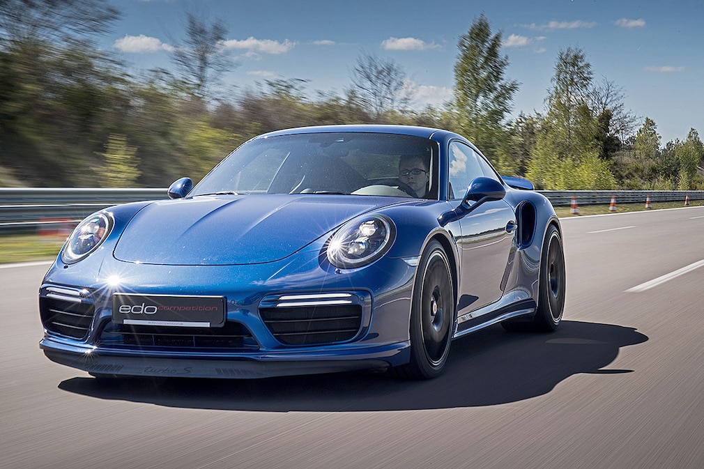 Porsche 911 Turbo S EDO Competition