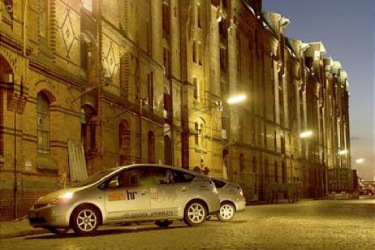 Touran-Vergleich: Hybrid gegen TDI