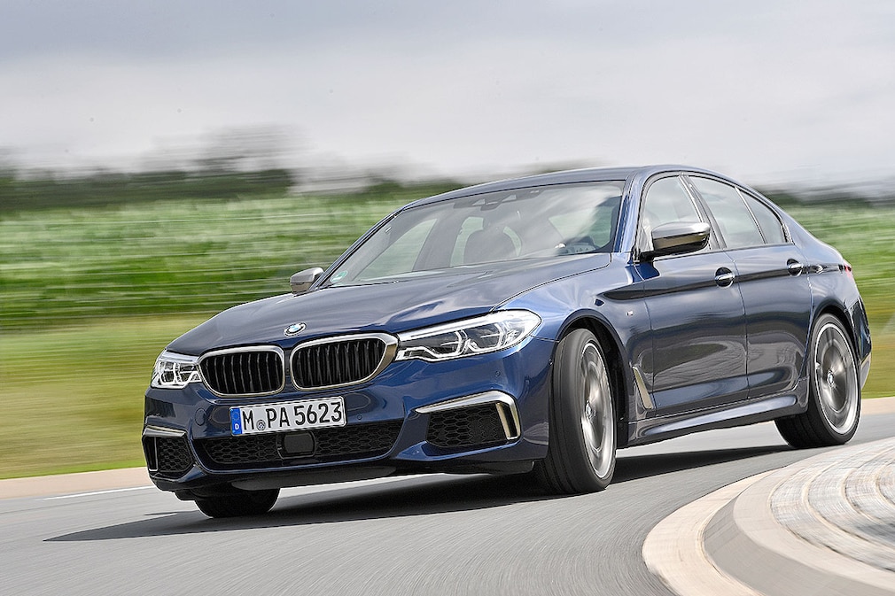 BMW M550i xDrive