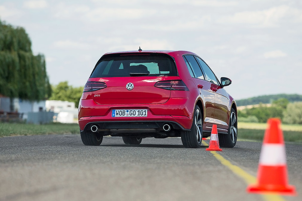VW Golf GTI Performance