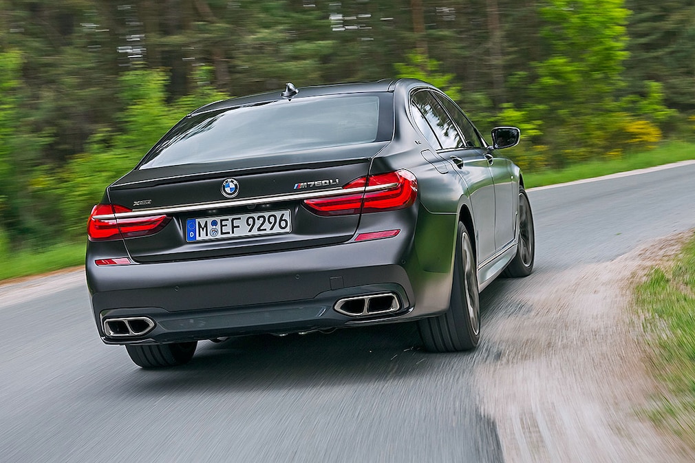 BMW M760 Li xDrive