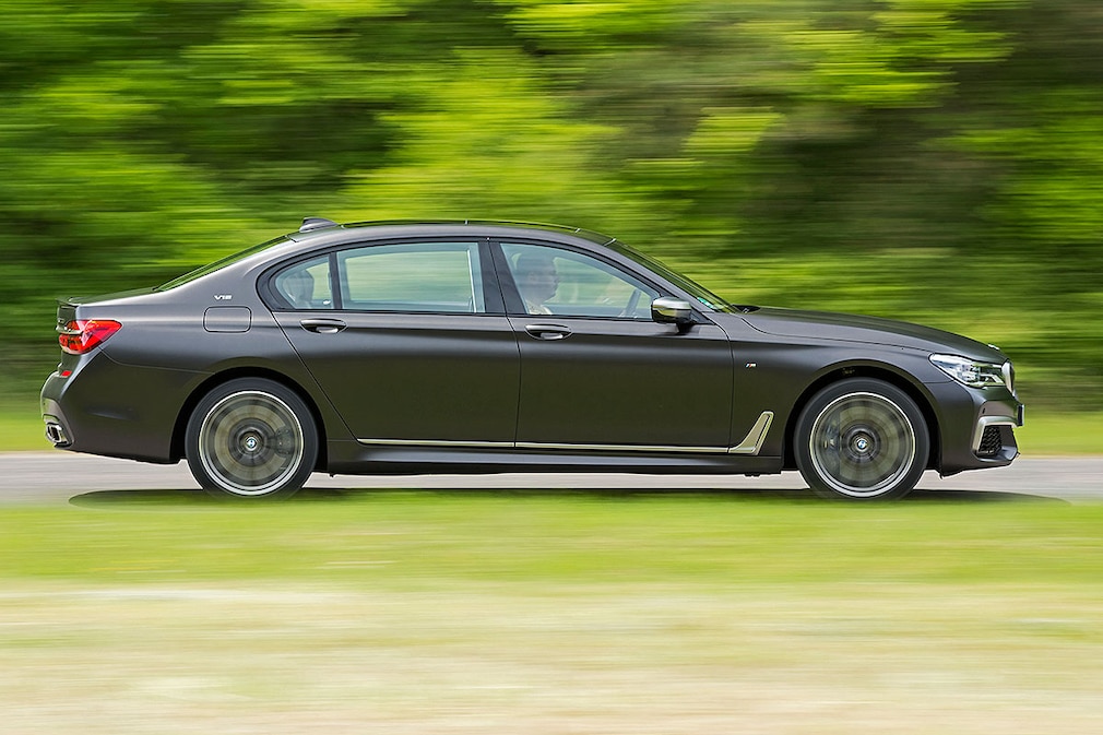BMW M760 Li xDrive