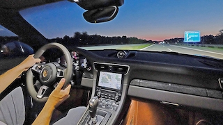 Zehn Autos im Test bei 200 km/h