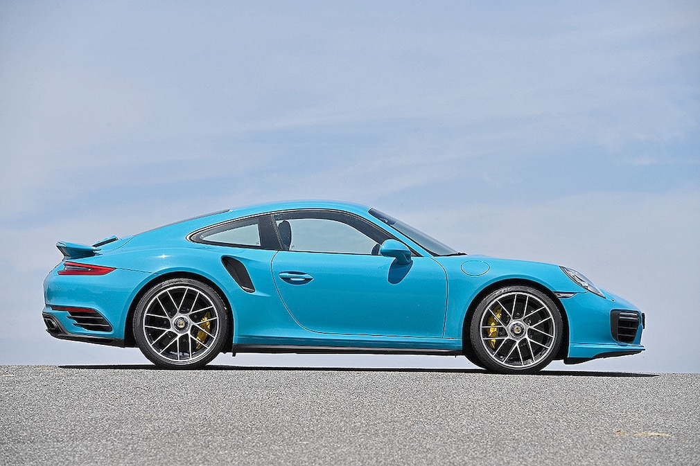 Porsche 911 Turbo S