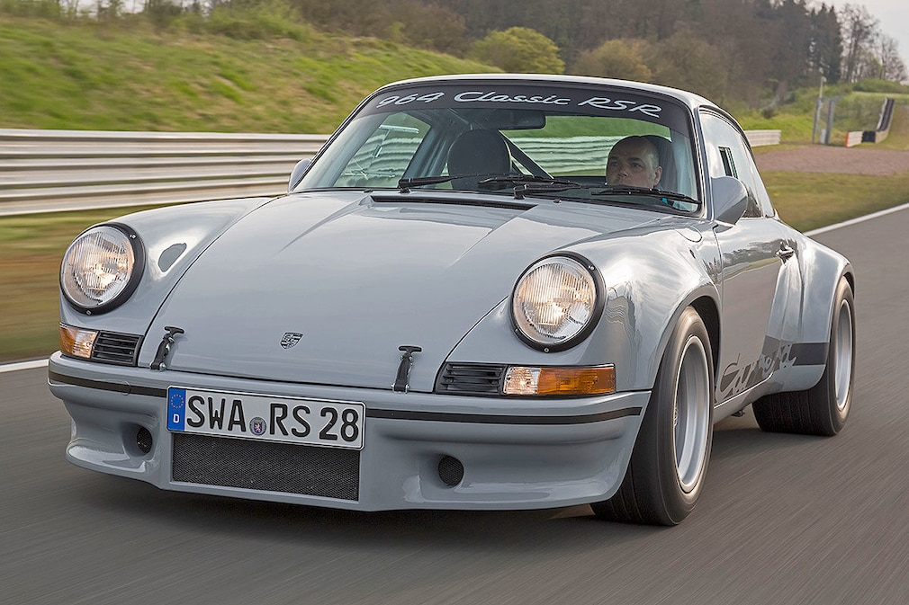 dp motorsport 911 Classic RSR