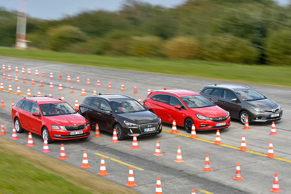 Vier kompakte Kombis im Test