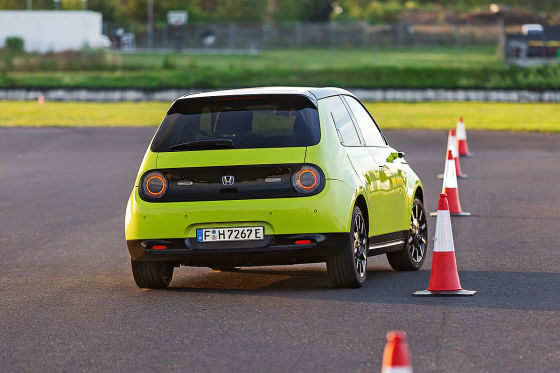 Erste Fotos des Honda Urban EV