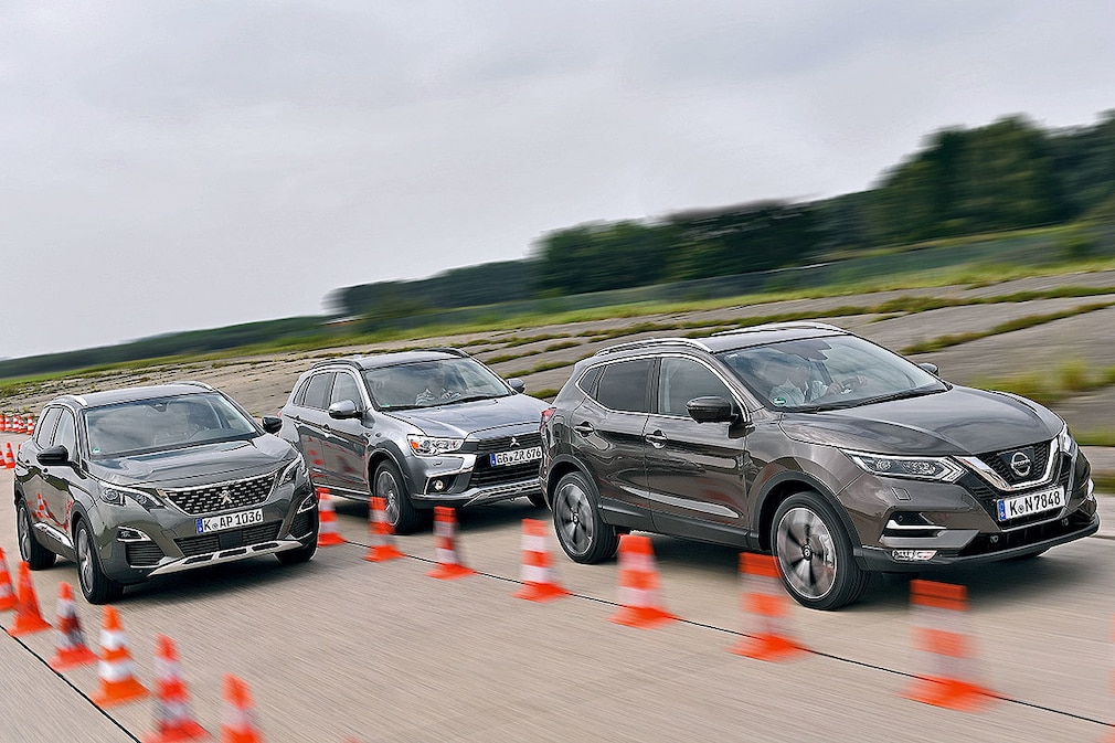 Peugeot 3008 Mitsubishi ASX Nissan Qashqai