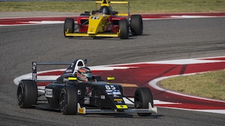 Formel 4: Beinah-Mega-Crash