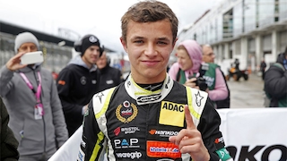 Formel 3: Günther gewinnt