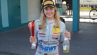 Formel 4: Podium für Flörsch
