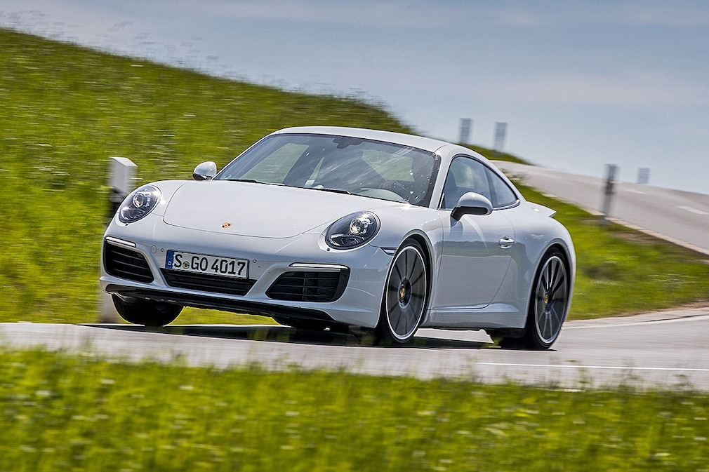 Porsche 911 Carrera