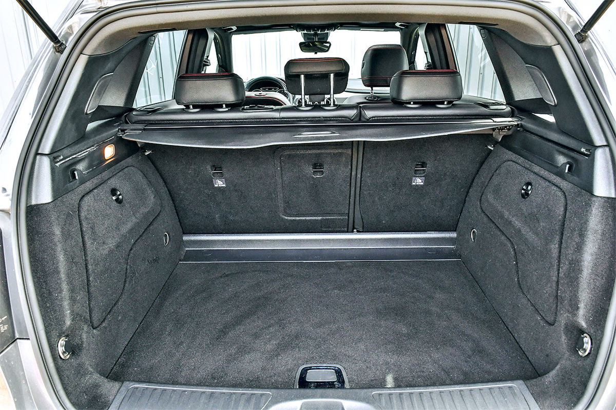 Mercedes B-Klasse 200 d AMG Line