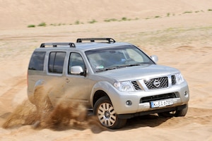 Nissan Pathfinder II