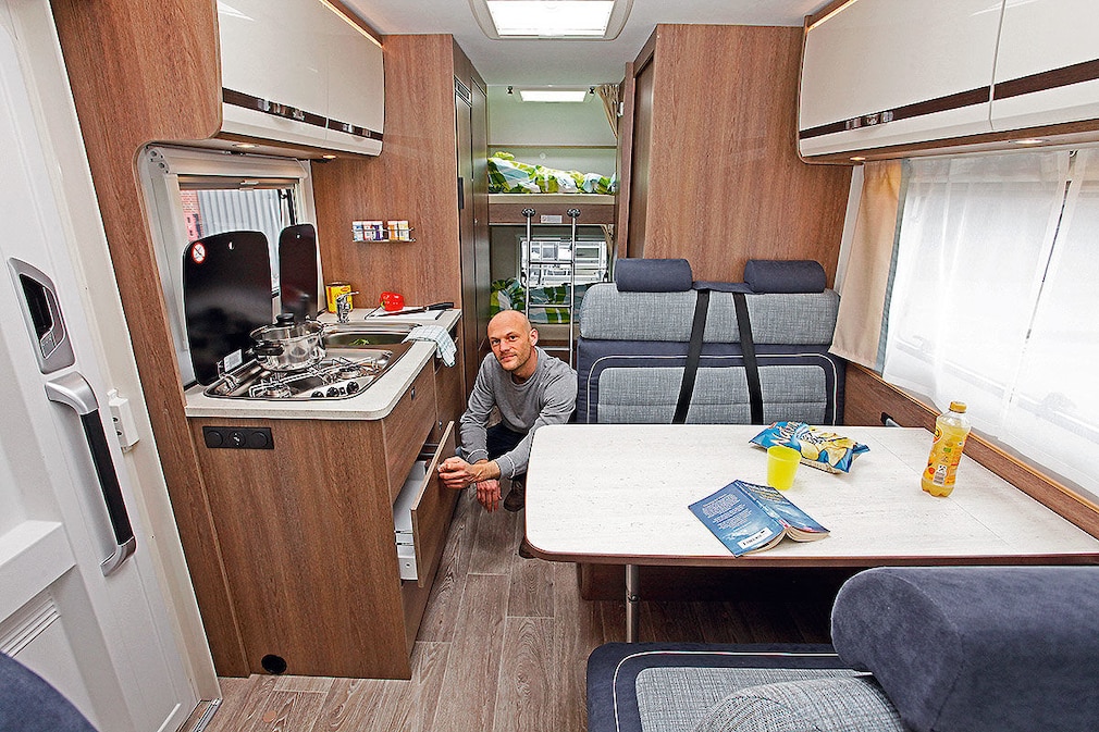 Vier Alkoven im Wohnmobil-Test