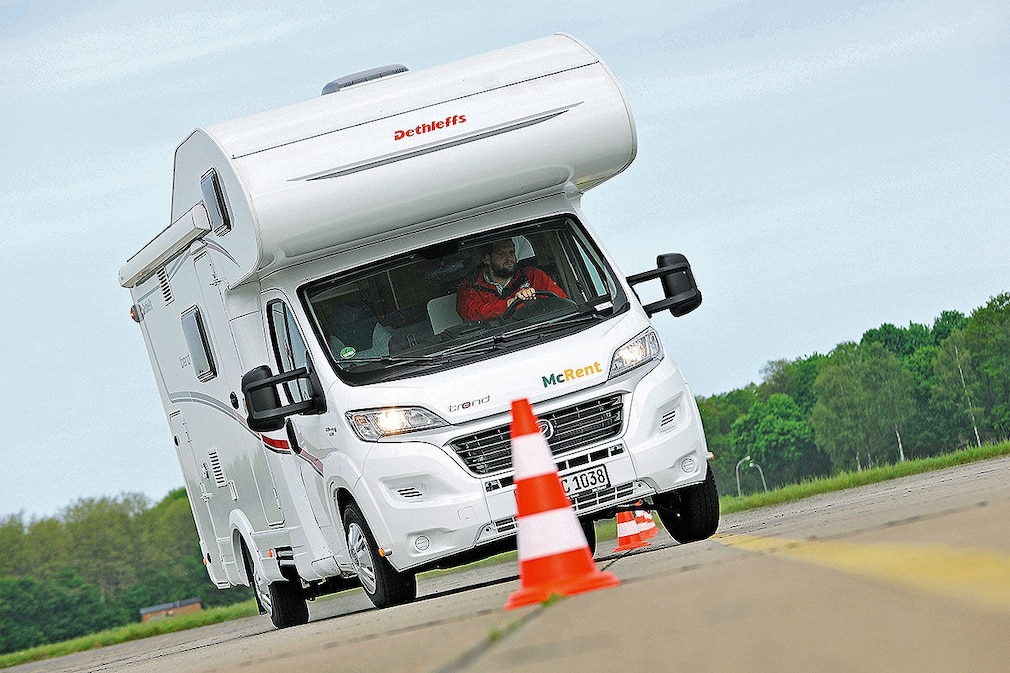 Vier Alkoven im Wohnmobil-Test