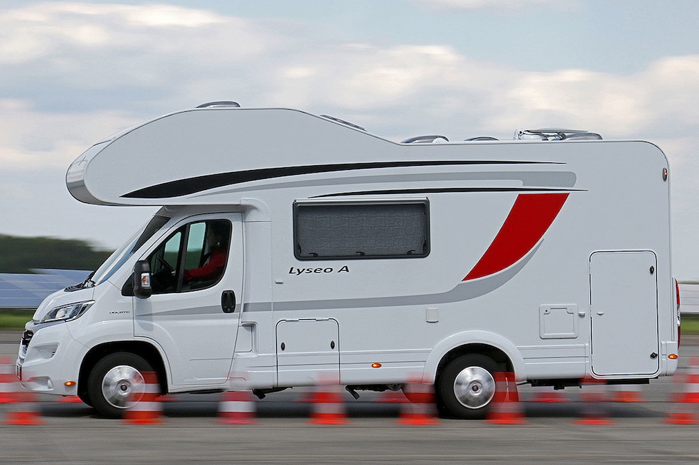Vier Alkoven im Wohnmobil-Test